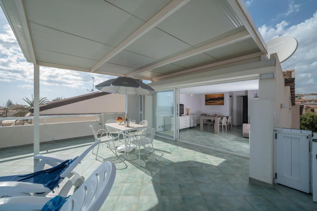 Archimede, Appartamento Con Vista In Centro A Marina Di Ragusa Exteriör bild