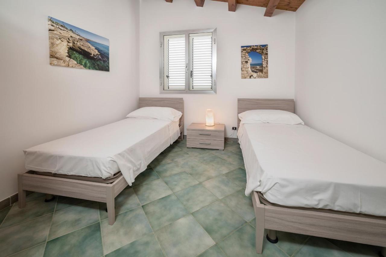 Archimede, Appartamento Con Vista In Centro A Marina Di Ragusa Exteriör bild
