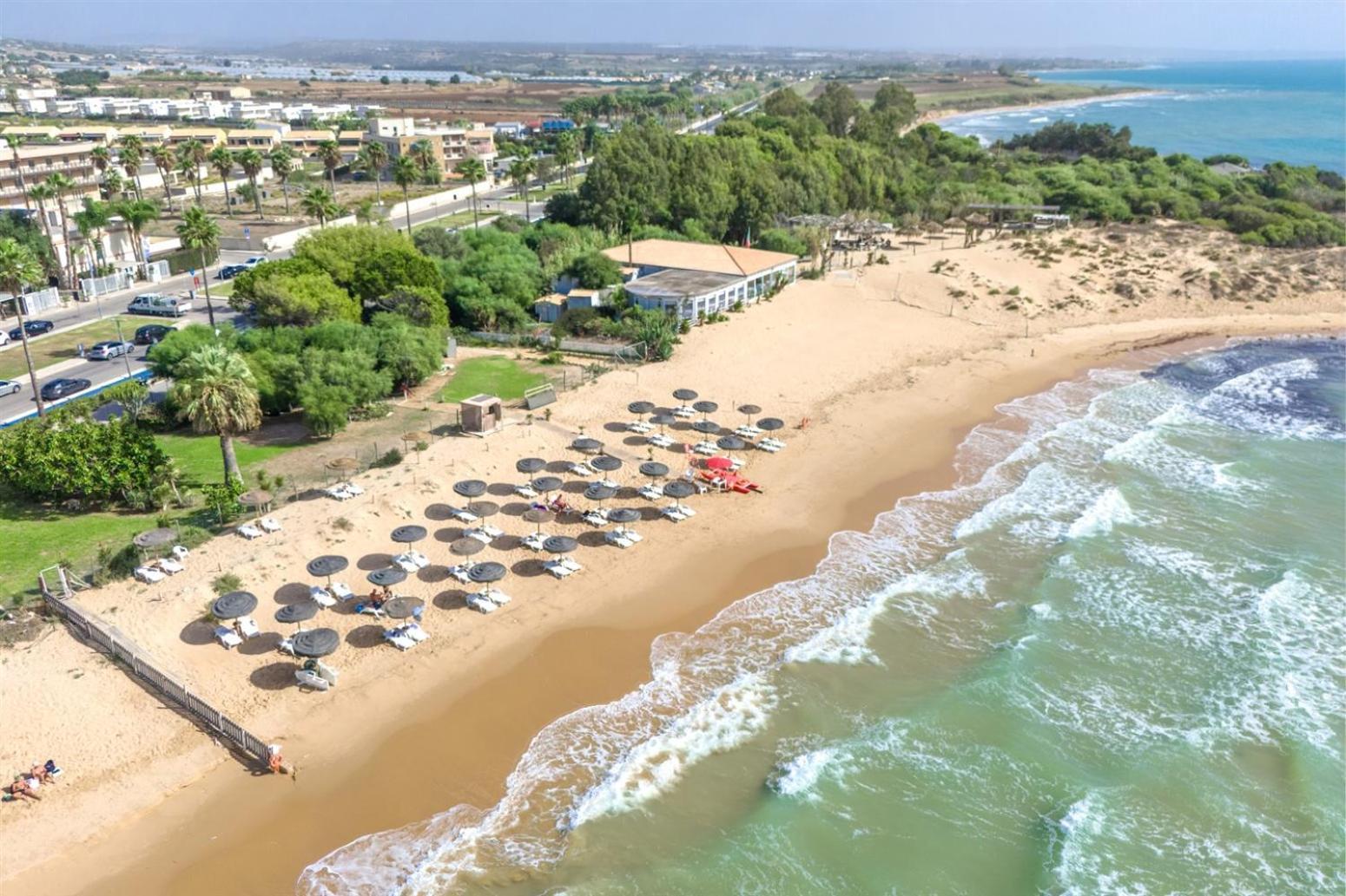 Archimede, Appartamento Con Vista In Centro A Marina Di Ragusa Exteriör bild